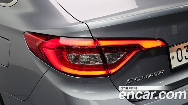 Hyundai Sonata (LF) 2.0 Smart 2017 — фото 29