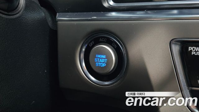 Hyundai Sonata (LF) 2.0 Smart 2017 — фото 33