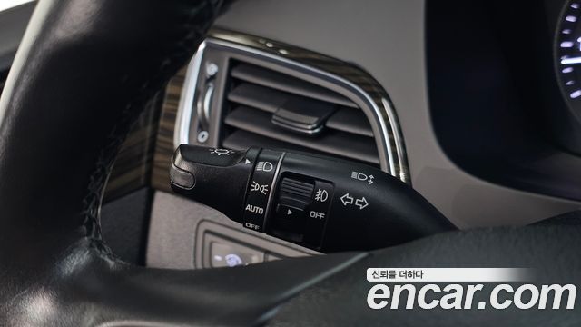 Hyundai Sonata (LF) 2.0 Smart 2017 — фото 34