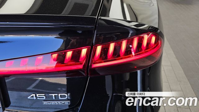 Audi A7 (4K) 45 TDI Quattro Premium 2021 — фото 23