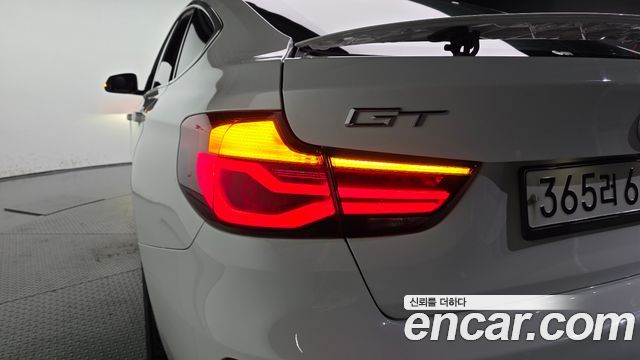 BMW 3 Series GT (F34) GT 320d 2020 — фото 23