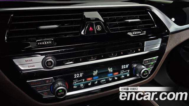 BMW 6 Series GT (G32) 630i xDrive M Sport 2023 — фото 19