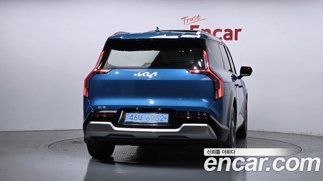 Kia EV9 Long Range 4WD Earth 2024 — фото 4
