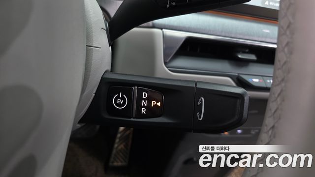 Kia EV9 Long Range 4WD Earth 2024 — фото 9