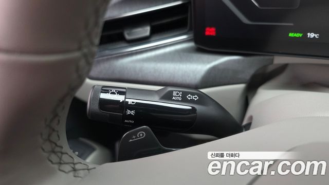 Kia EV9 Long Range 4WD Earth 2024 — фото 33