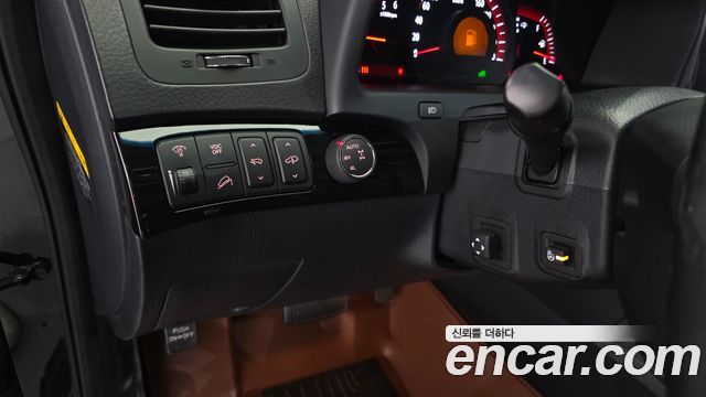 Kia Mohave 4WD KV 300 2012 — фото 17