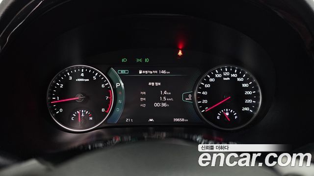 Kia Seltos Gasoline 1.6 Turbo 2WD Signature 2023 — фото 8