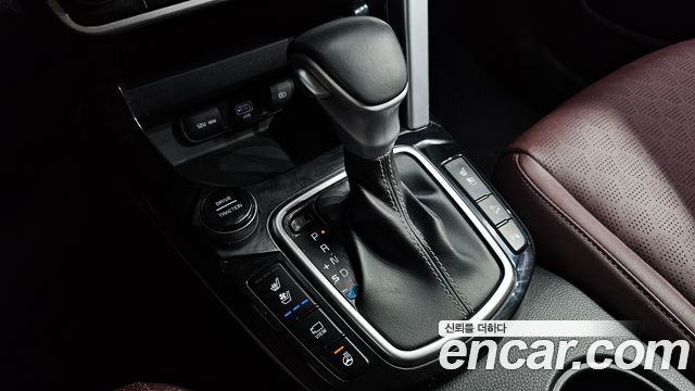 Kia Seltos Gasoline 1.6 Turbo 2WD Signature 2023 — фото 9