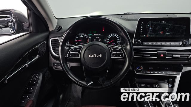 Kia Seltos Gasoline 1.6 Turbo 2WD Signature 2023 — фото 12