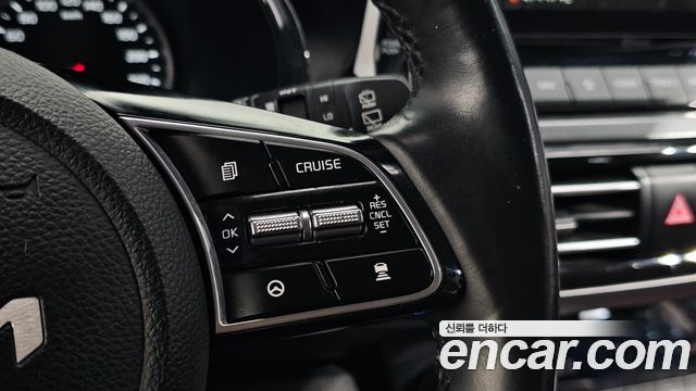 Kia Seltos Gasoline 1.6 Turbo 2WD Signature 2023 — фото 17