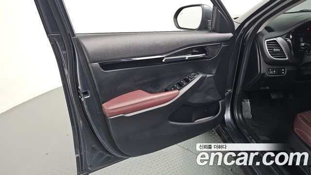 Kia Seltos Gasoline 1.6 Turbo 2WD Signature 2023 — фото 24