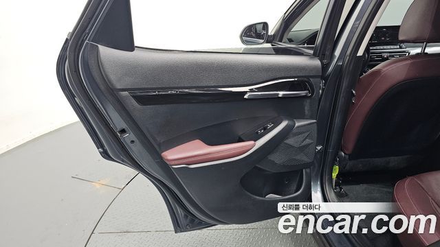 Kia Seltos Gasoline 1.6 Turbo 2WD Signature 2023 — фото 25