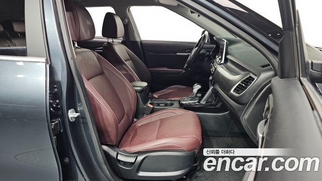 Kia Seltos Gasoline 1.6 Turbo 2WD Signature 2023 — фото 26