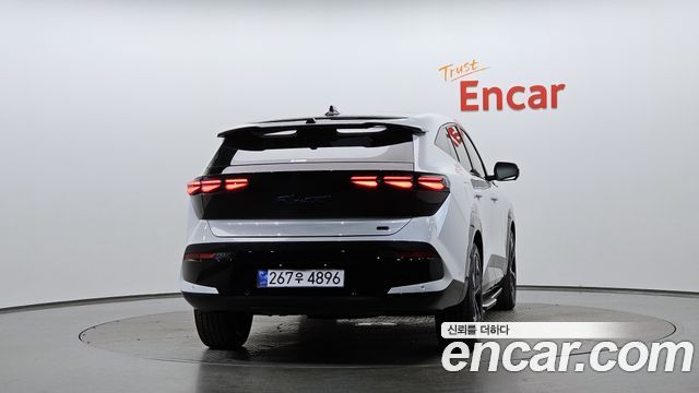 Renault Korea Filante 1.5 E-Tech Esprit Alpine 2WD 2027 — фото 4