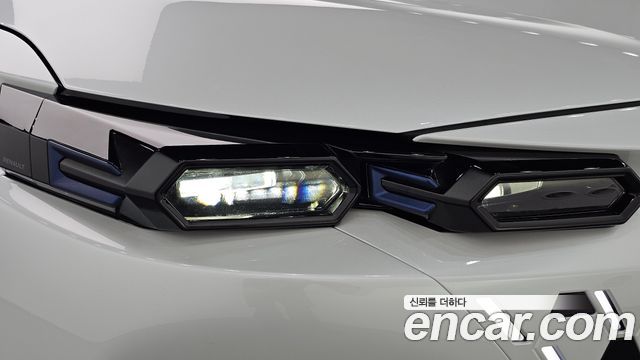 Renault Korea Filante 1.5 E-Tech Esprit Alpine 2WD 2027 — фото 22