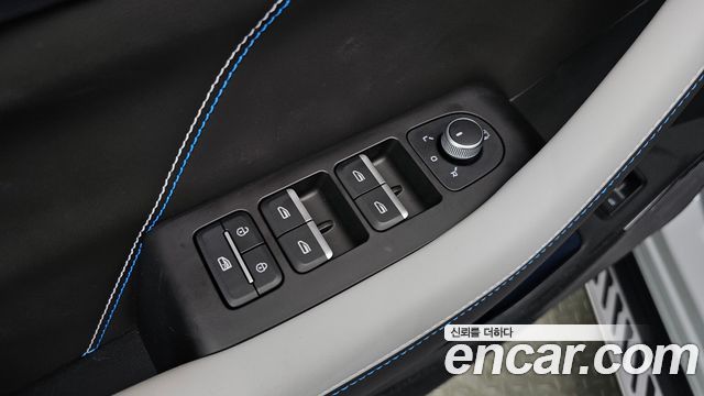 Renault Korea Filante 1.5 E-Tech Esprit Alpine 2WD 2027 — фото 31