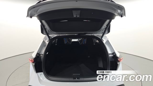 Renault Korea Filante 1.5 E-Tech Esprit Alpine 2WD 2027 — фото 37