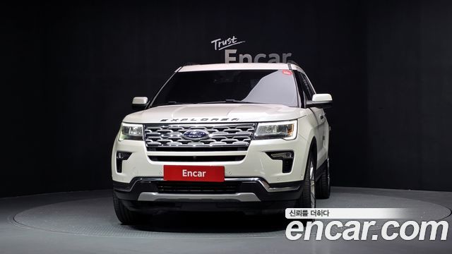 Ford Explorer 2.3 Limited 4WD 5th 2018 — фото 3