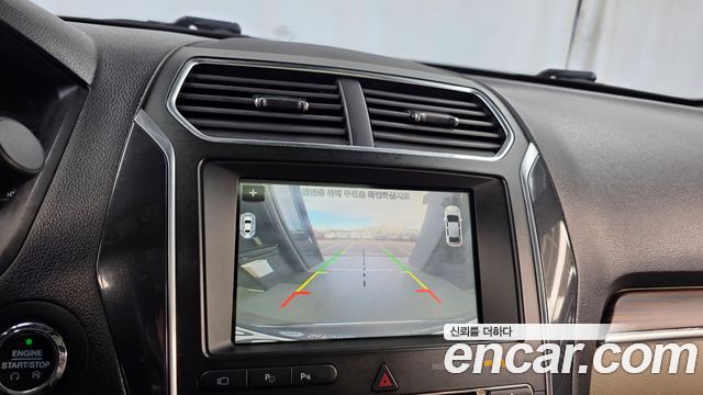 Ford Explorer 2.3 Limited 4WD 5th 2018 — фото 15