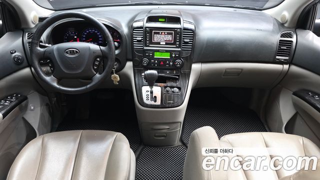 Kia Carnival R New Carnival Limousine GLX High-Deluxe 2012 — фото 7