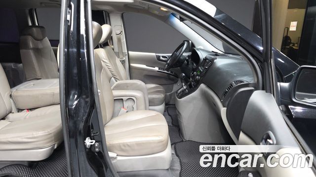 Kia Carnival R New Carnival Limousine GLX High-Deluxe 2012 — фото 11