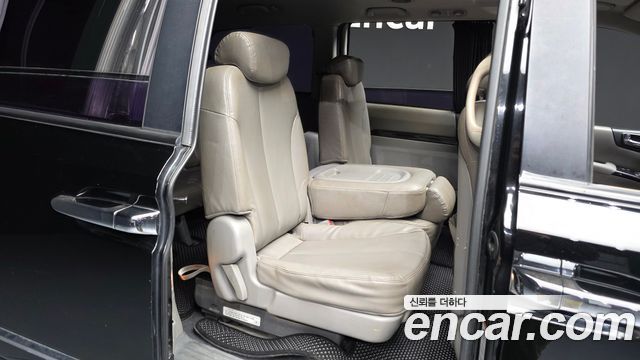 Kia Carnival R New Carnival Limousine GLX High-Deluxe 2012 — фото 12