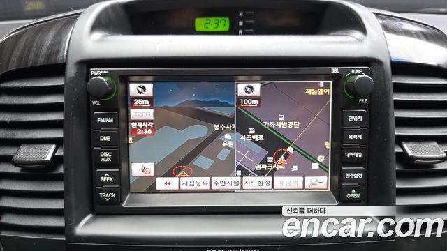 Kia Carnival R New Carnival Limousine GLX High-Deluxe 2012 — фото 14