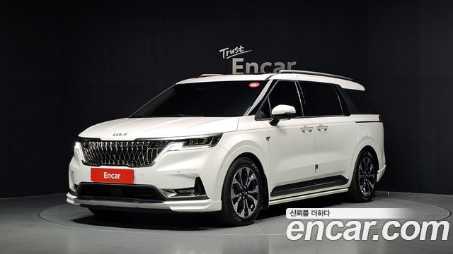 Kia Carnival (IV) Gasoline 9-Seater Signature