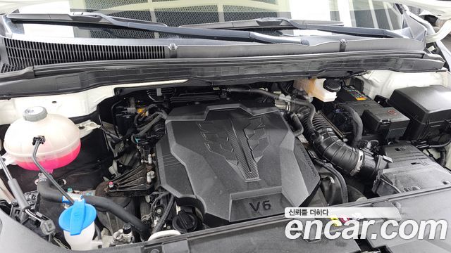 Kia Carnival (IV) Gasoline 9-Seater Signature 2023 — фото 6