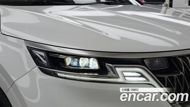 Kia Carnival (IV) Gasoline 9-Seater Signature 2023 — фото 22