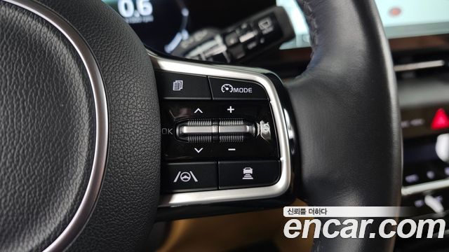 Kia Carnival (IV) Gasoline 9-Seater Signature 2023 — фото 32