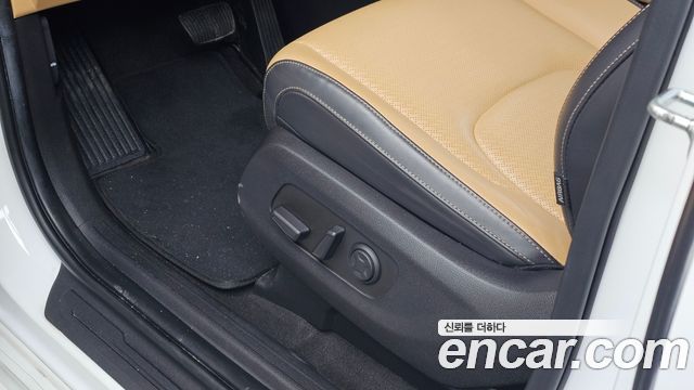 Kia Carnival (IV) Gasoline 9-Seater Signature 2023 — фото 35