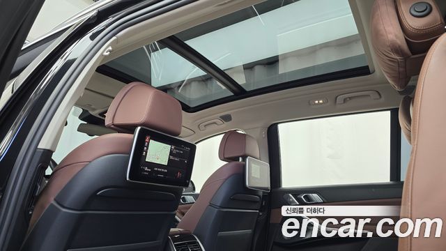 BMW X7 (G07) xDrive 40i Design Pure Excellence 7-Seater 2022 — фото 15