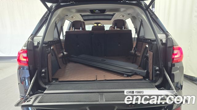 BMW X7 (G07) xDrive 40i Design Pure Excellence 7-Seater 2022 — фото 17