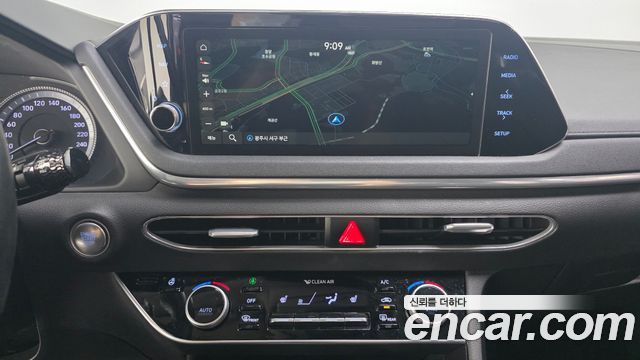 Hyundai Sonata (DN8) 2.0 LPG(rental car) Smart 2020 — фото 12