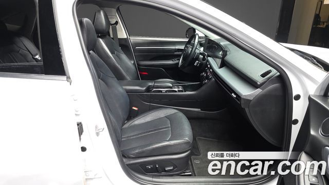 Hyundai Sonata The Edge (DN8) 2.0 Exclusive 2024 — фото 11