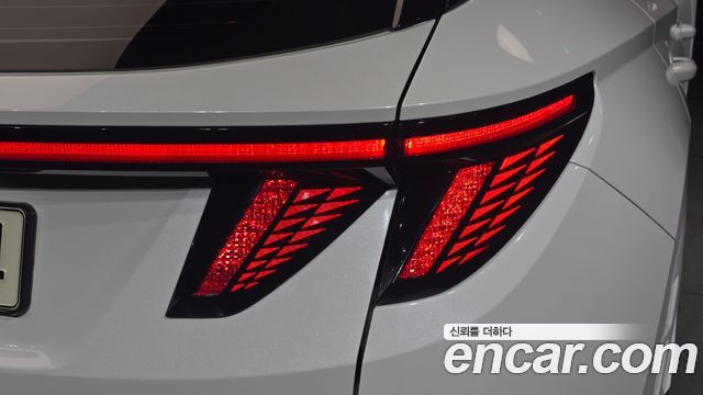 Hyundai Tucson Hybrid (NX4) N Line 2WD Inspiration 2022 — фото 23