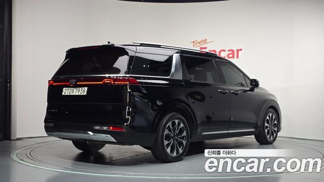Kia Carnival (IV) Gasoline 9-Seater Noblesse 2021 — фото 2
