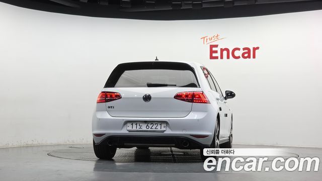 Volkswagen Golf (VII) 2.0 GTI 2015 — фото 4