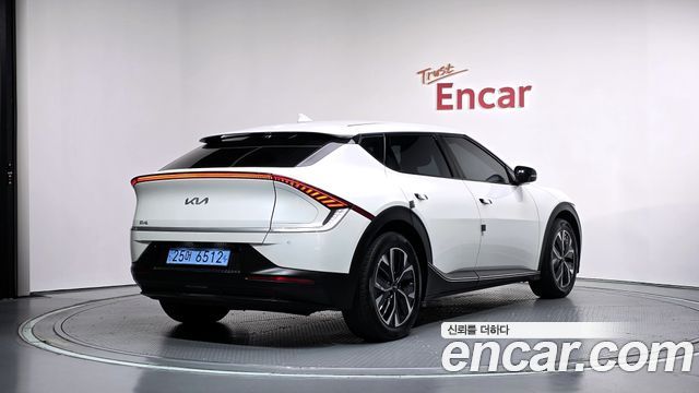 Kia EV6 Long Range Air 2023 — фото 2
