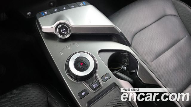 Kia EV6 Long Range Air 2023 — фото 9