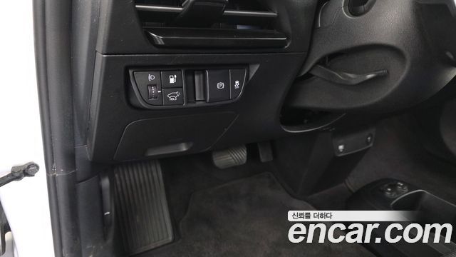 Kia EV6 Long Range Air 2023 — фото 18