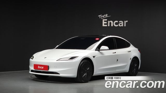 Tesla Model 3 Standard RWD
