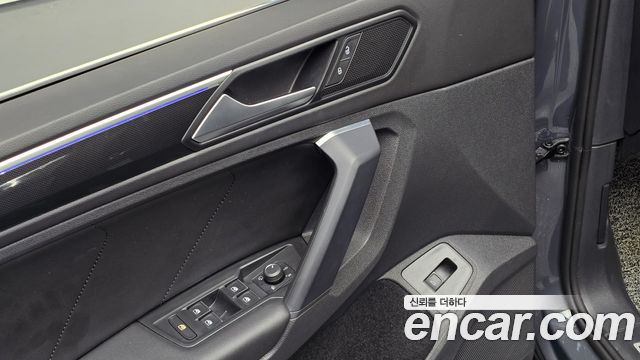 Volkswagen Tiguan (II) 2.0 TDI 4Motion Prestige 2023 — фото 20