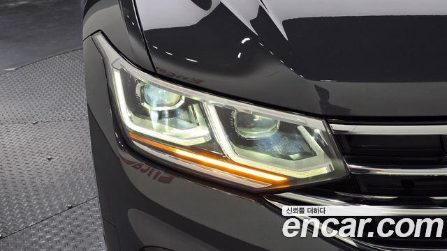 Volkswagen Tiguan (II) 2.0 TDI 4Motion Prestige 2023 — фото 22