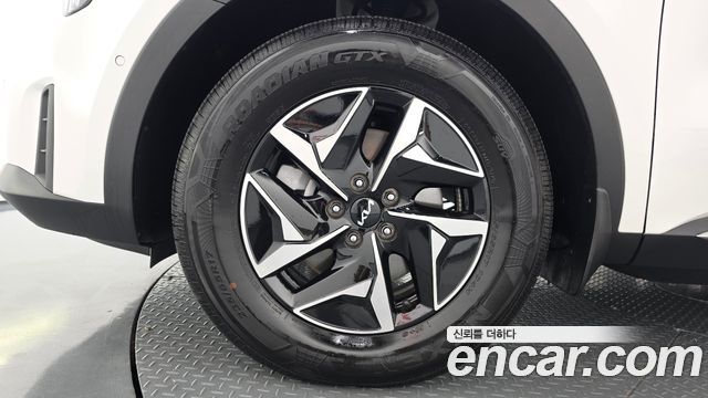 Kia Sorento (IV) HEV 1.6 2WD Noblesse 2024 — фото 5