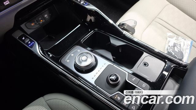 Kia Sorento (IV) HEV 1.6 2WD Noblesse 2024 — фото 9