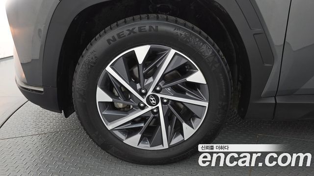 Hyundai Tucson (NX4) Gasoline 1.6 Turbo 4WD Premium 2022 — фото 5