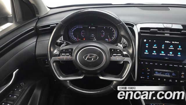 Hyundai Tucson (NX4) Gasoline 1.6 Turbo 4WD Premium 2022 — фото 14