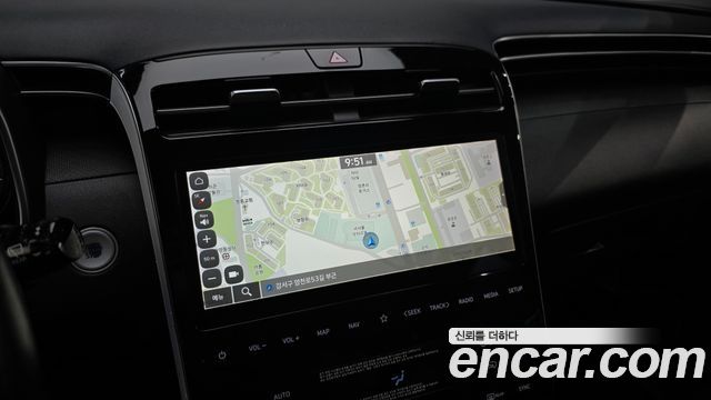 Hyundai Tucson (NX4) Gasoline 1.6 Turbo 4WD Premium 2022 — фото 15